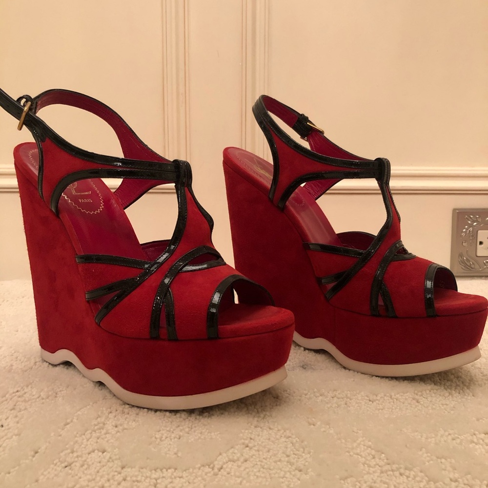 Beautiful red YSL wedges